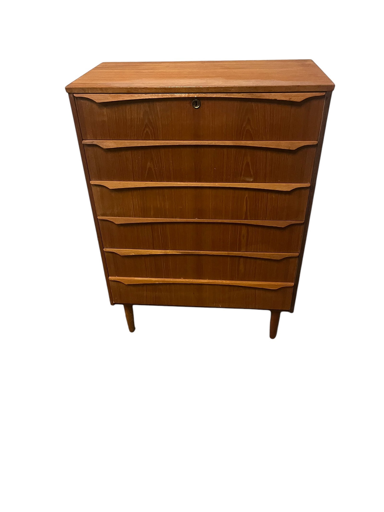 Mid-Century Modern Teak dresser 6 drawers: Mid-Century Modern teak dresser 6 drawers good condition considering use & ageDimensions: W30 x D16 x H42 inches Lot 43