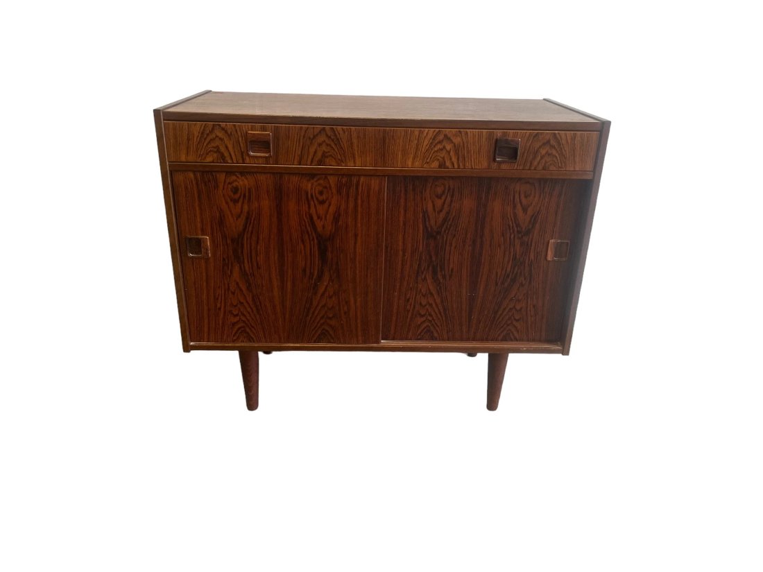 Mid-Century Modern rosewood sideboard console 1960's: Mid-Century Modern rosewood sideboard console 1960'sDimensions; W35.5" x D16.5" v H 29 inches
