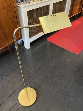 Mid-Century Modern brass floor lamp (1 of 4)