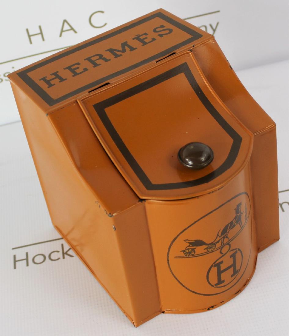 Hermes Display Bin (1 of 6)