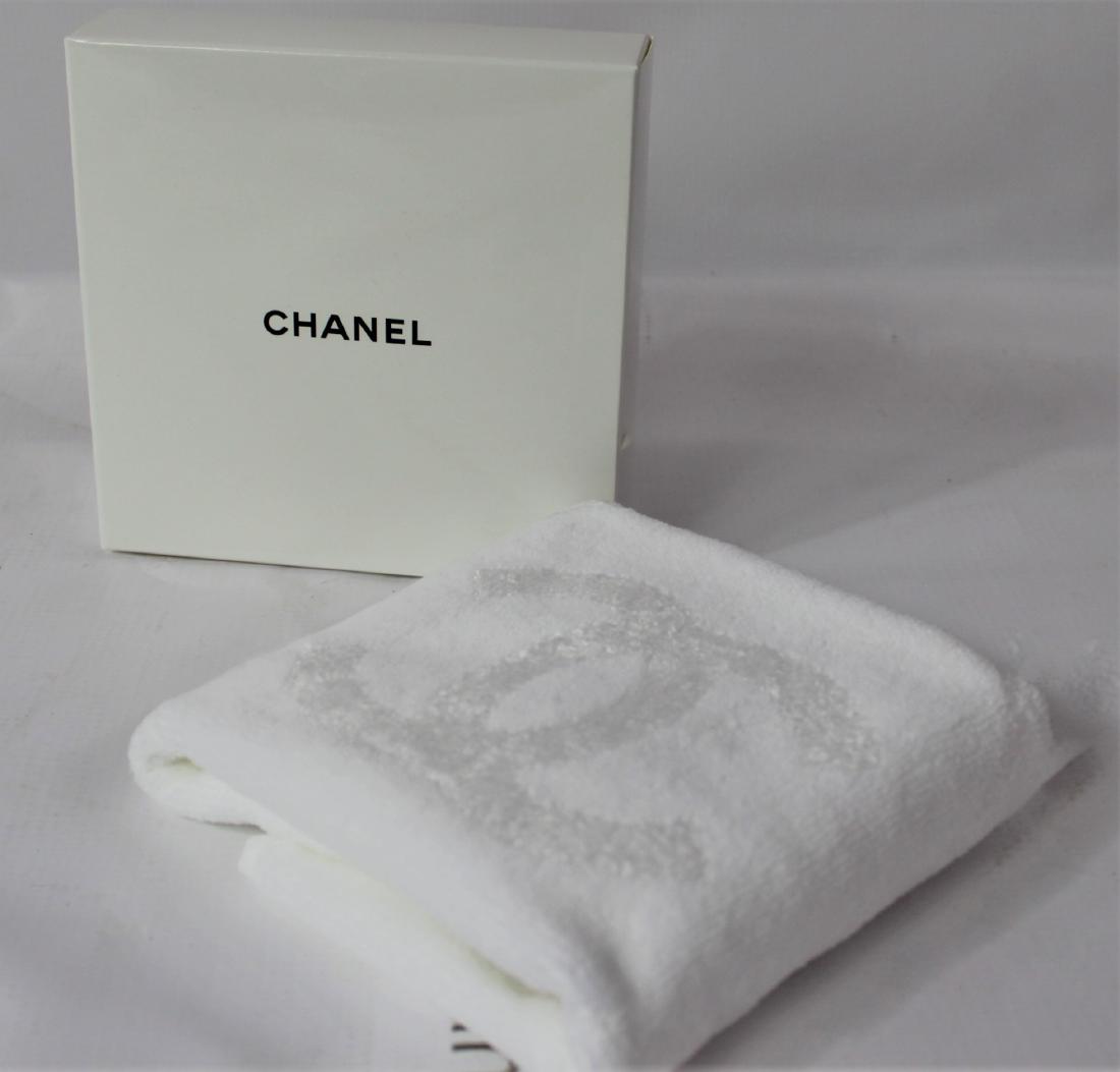 Chanel Towel (1 of 3)