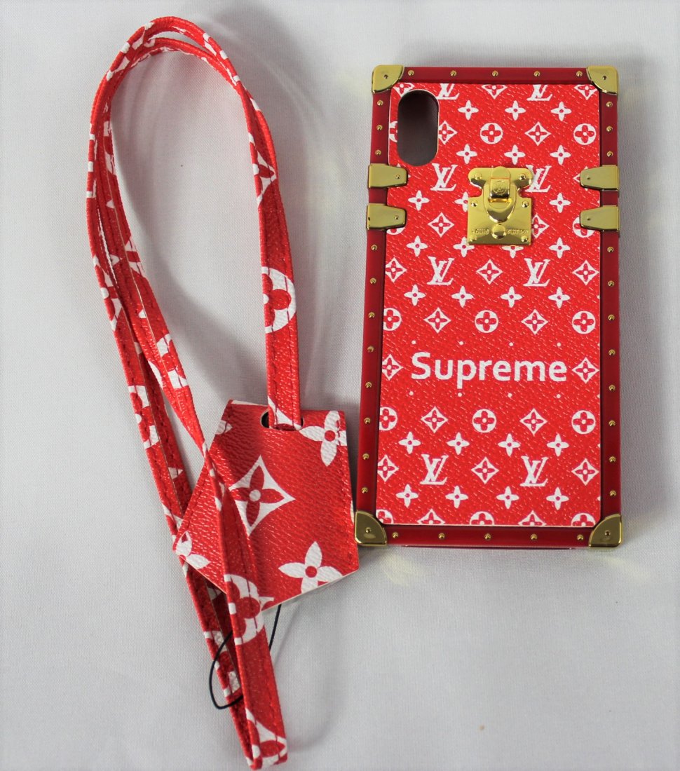Louis Vuitton Supreme Phone Case (1 of 3)