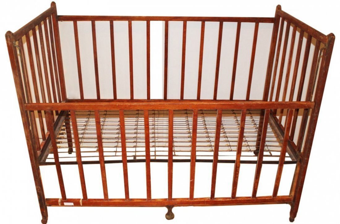 Lee Harvey Oswald's Baby Crib (1 of 3)
