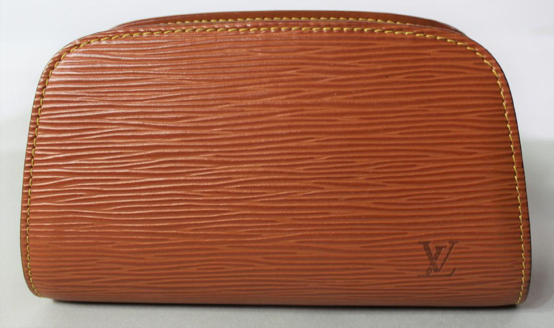 Louis Vuitton Clutch (1 of 3)