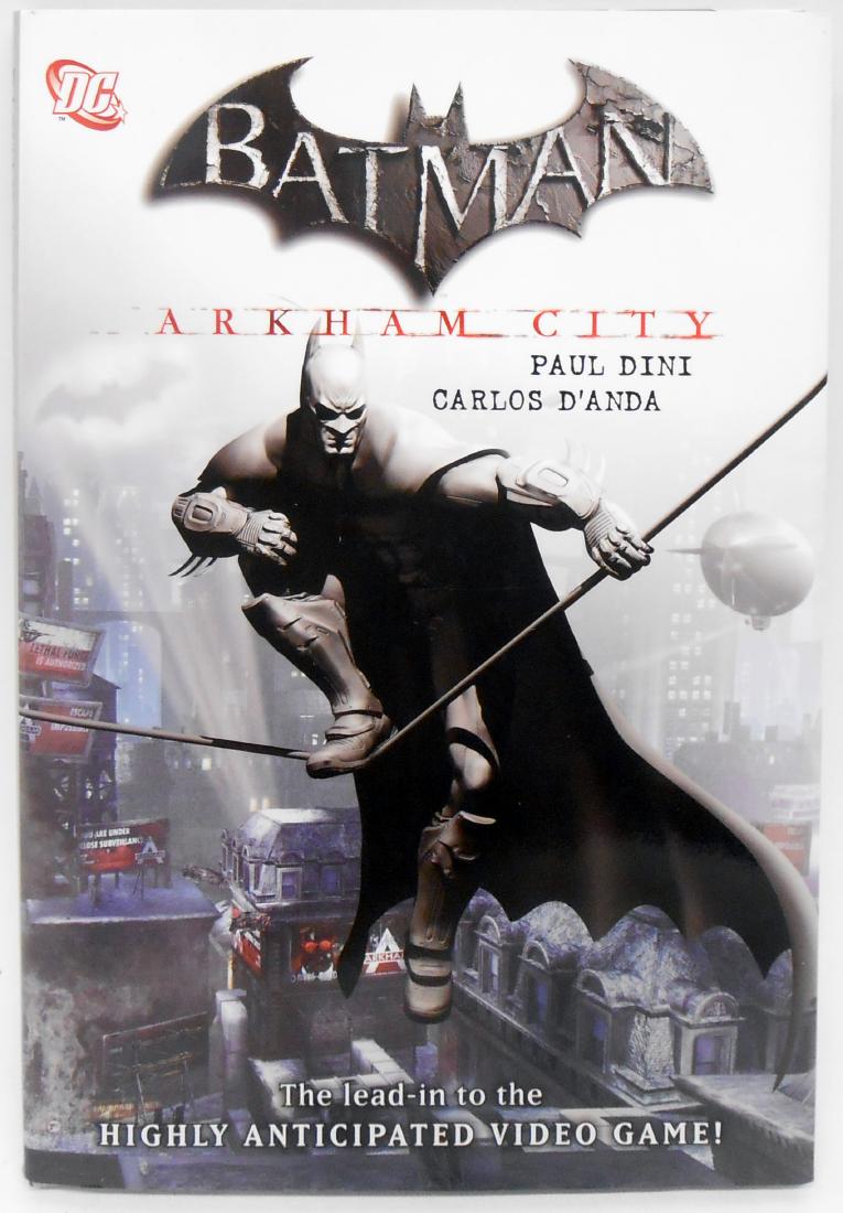 (5) BATMAN GRAPHIC NOVELS: Includes: (1) Batman Vol. 1 "I Am Gotham", DC Universe Rebirth, Tom King and Scott Snyder, artists include David Finch; (1) Batman Arkham "Poison Ivy", compilation including stories by Neil Gaiman, Jo
