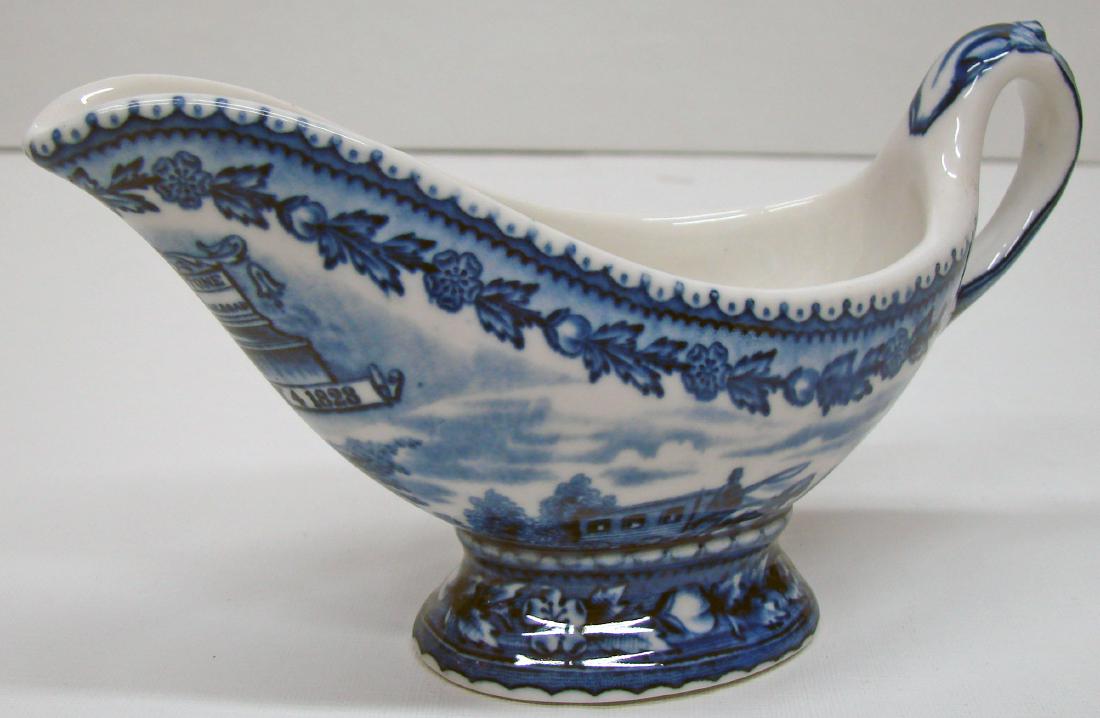B&O SCAMMELL'S LAMBERTON CENTENARY GRAVY BOAT: Handle nib; L-7", NM-M