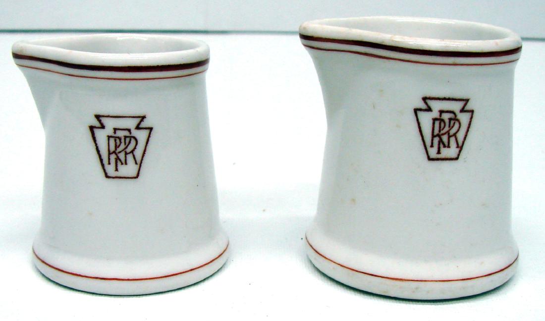 (2) PENNSYLVANIA RAILROAD CHINA KEYSTONE CREAMERS (1 of 4)
