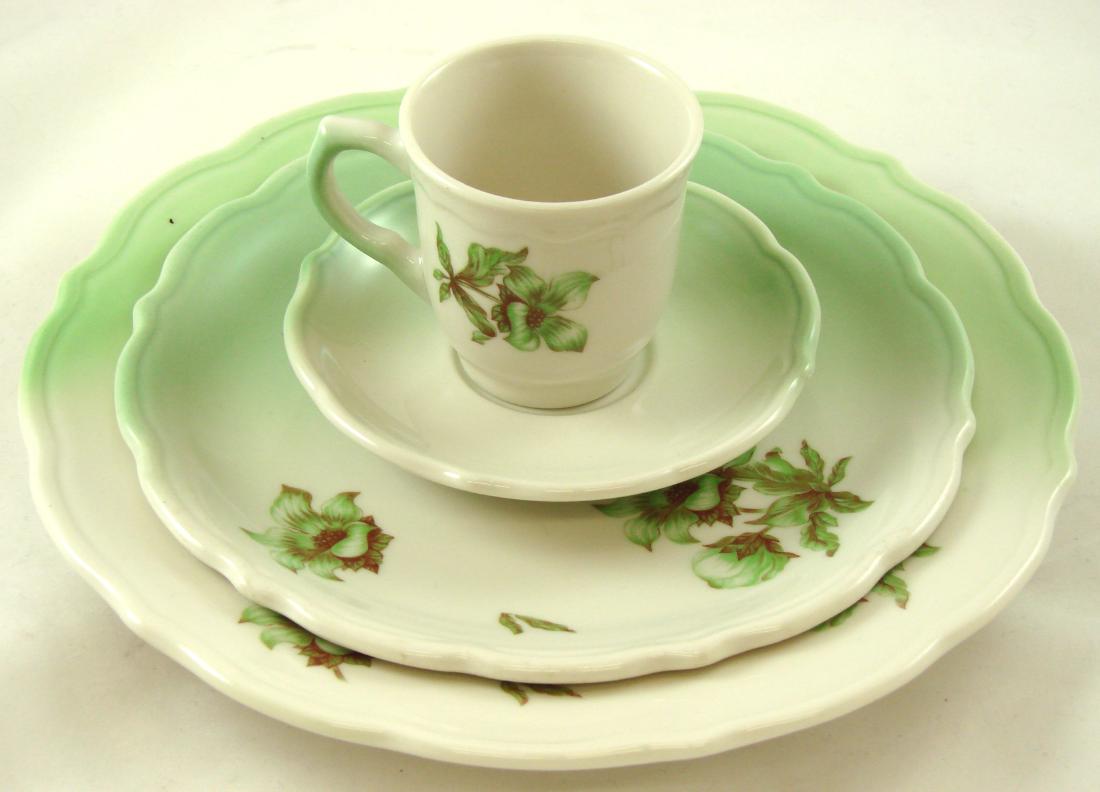 (3) PIECES RAILROAD CHINA - UNION PACIFIC - DESERT (1 of 7)