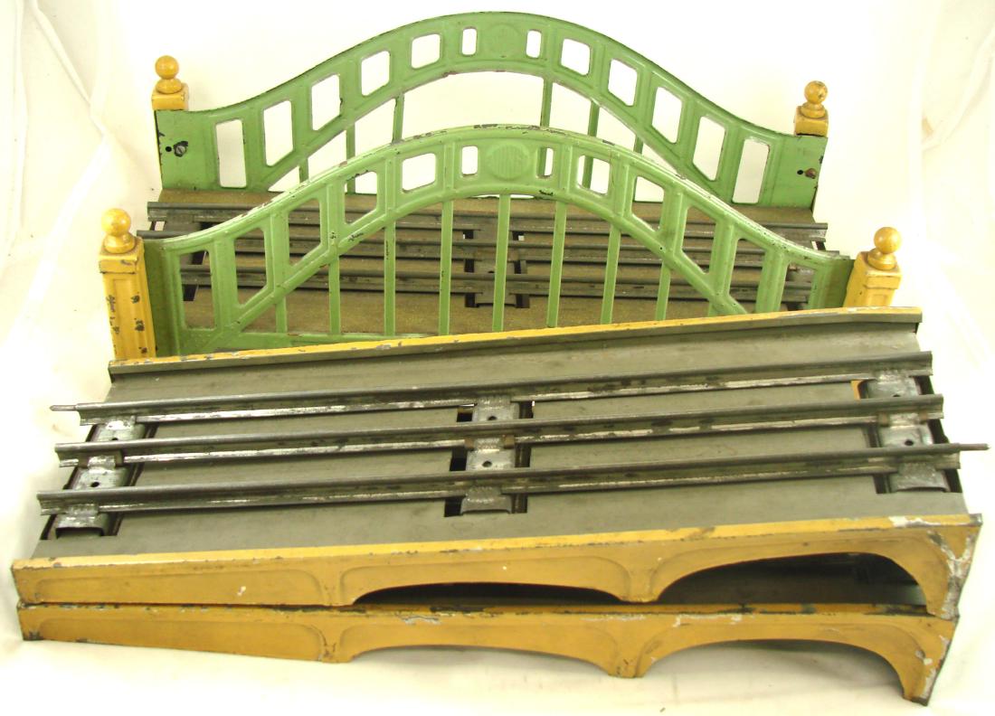 LIONEL #101 (3) PIECE BRIDGE SET (1 of 8)