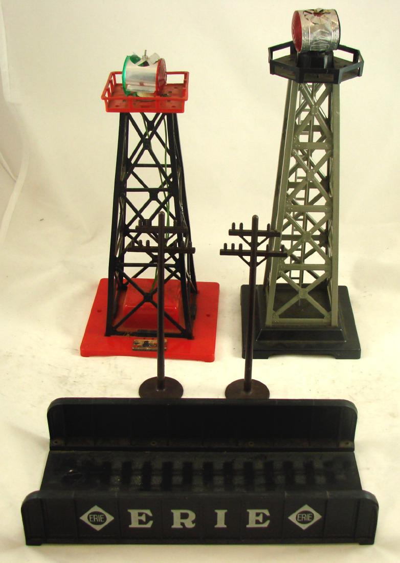 (3+) PCS. MARX & AMERICAN FLYER BEACONS, BRIDGE, ETC. (1 of 11)