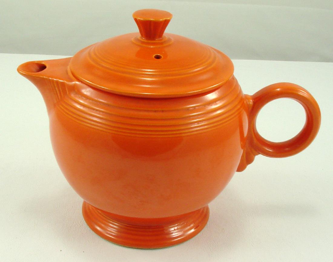 VINTAGE FIESTA LARGE TEAPOT RED: Impressed "HLC (monogram) Fiesta Made in USA", minor fleabite to edge of finial; L-9 1/4", VG+