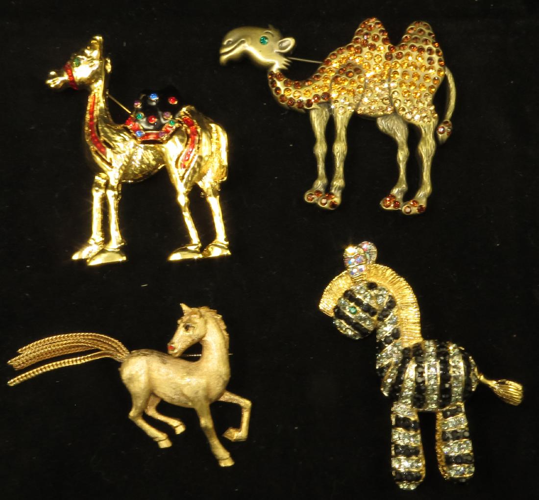 (4) FIGURAL COSTUME PINS: CAMEL, ZEBRA, HORSE (1 of 9)