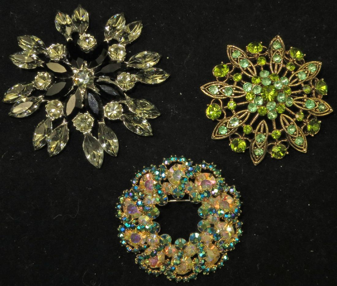 (3) VINTAGE COSTUME RHINESTONE PINS (1 of 7)