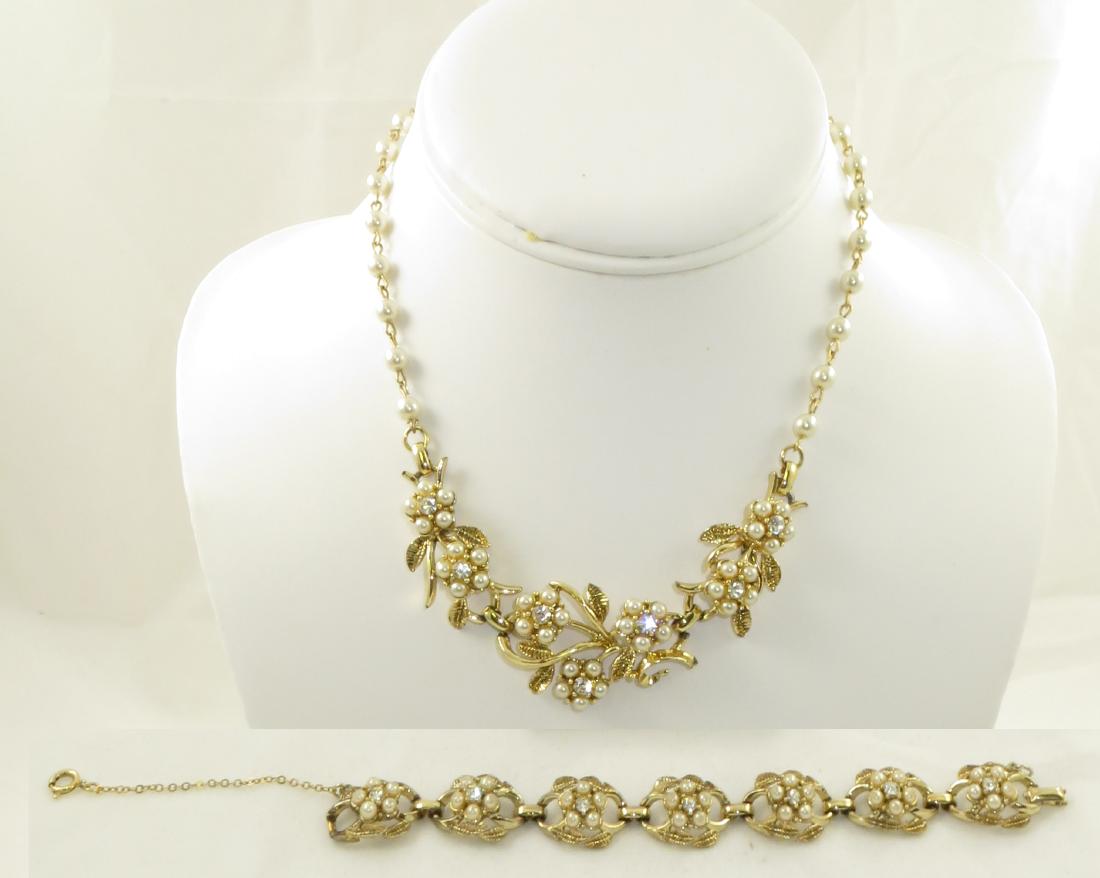 CORO DEMI PARURE SET - NECKLACE & BRACELET (1 of 10)