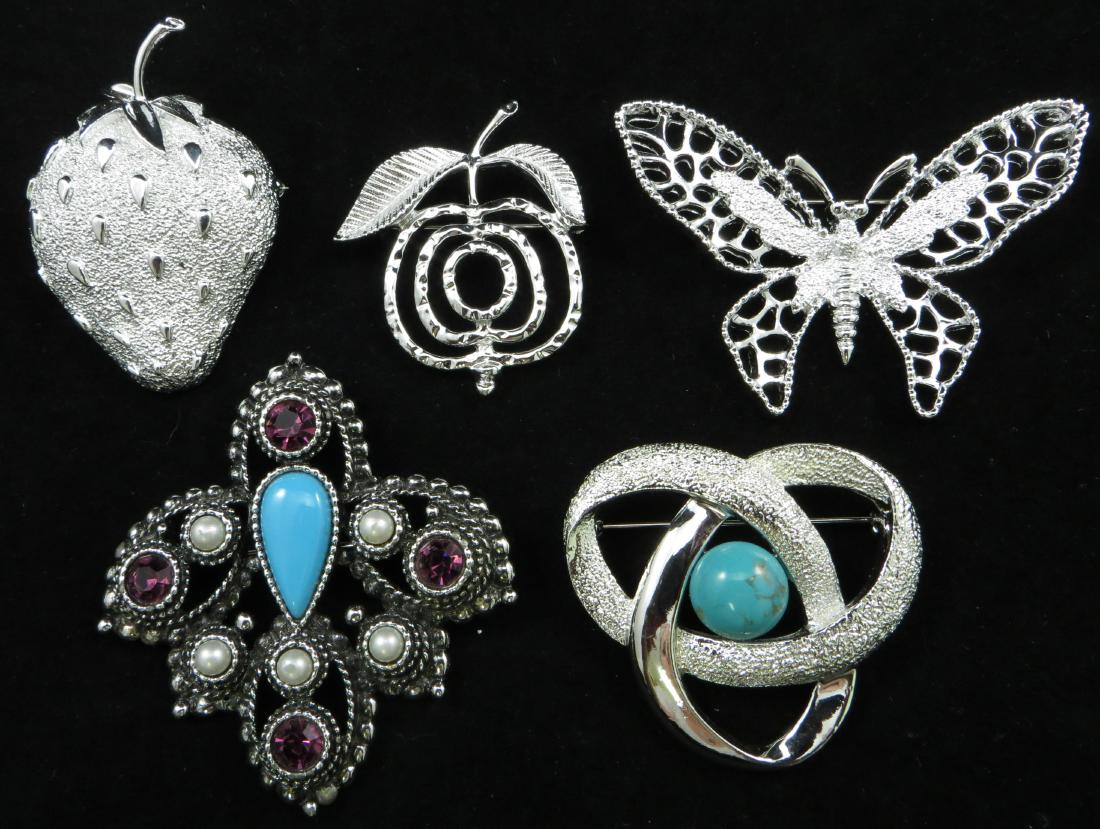 SARAH COVENTRY SILVERTONE BROOCHES (5) (1 of 16)