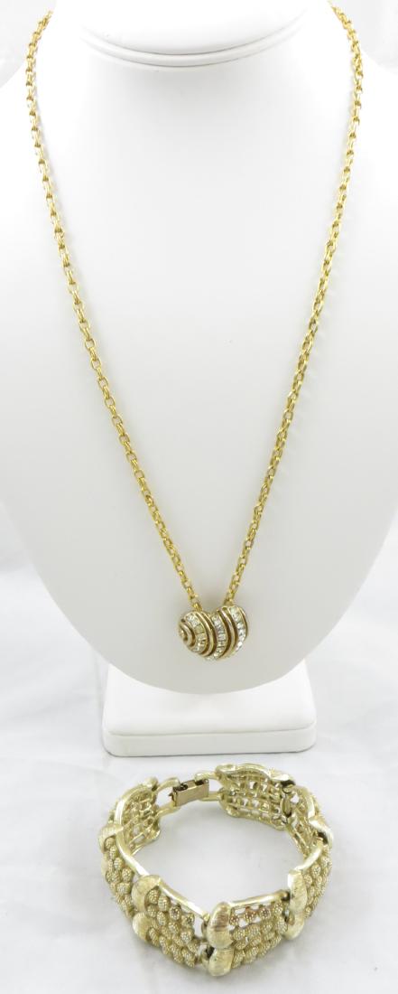 (2) PIECES CORO GOLDTONE COSTUME JEWELRY (1 of 4)