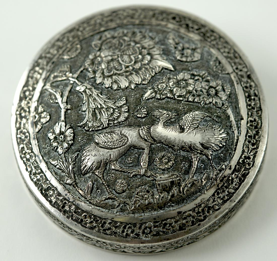 ANTIQUE PERSIAN SILVER TRINKET BOX (1 of 11)
