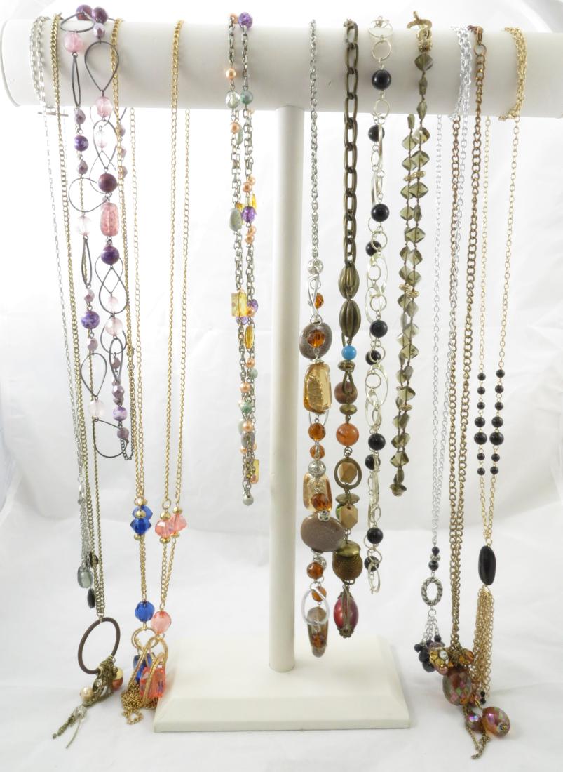 LARGE LOT FASHION NECKLACES, MOSTLY with BEADS (1 of 19)