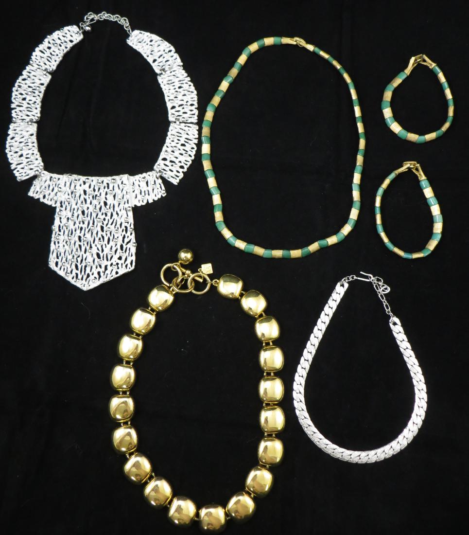 (6) COSTUME & DESIGNER NECKLACES AND BRACELETS (1 of 5)