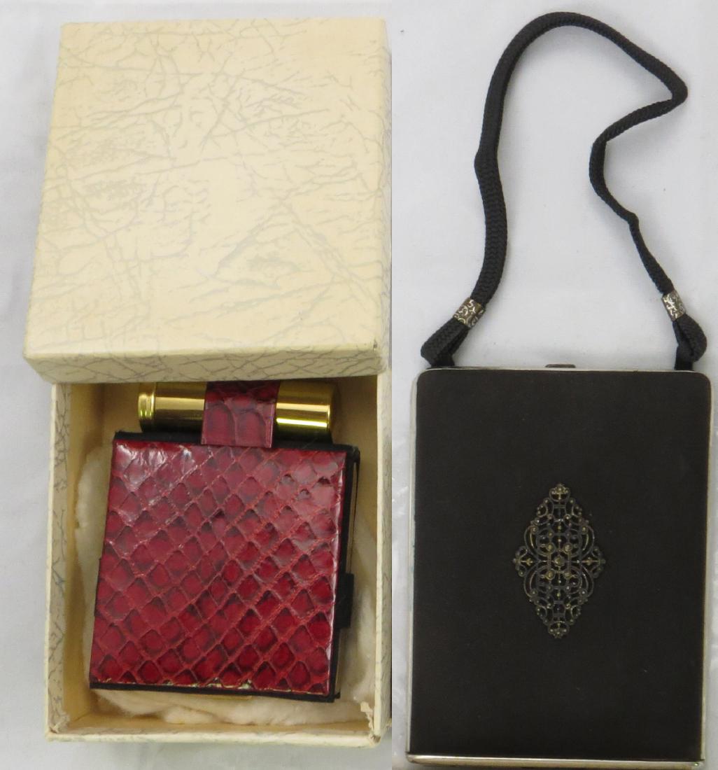 (2) COMPACTS - MAJESTIC & MONDAINE (1 of 8)