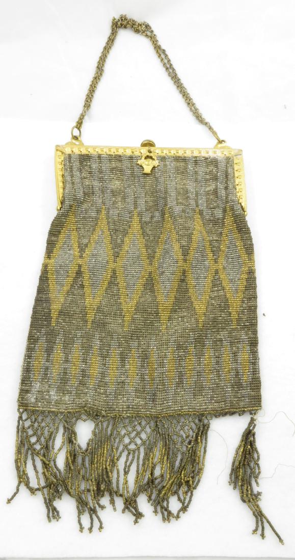 VINTAGE MICRO GLASS BEADED PURSE (1 of 8)