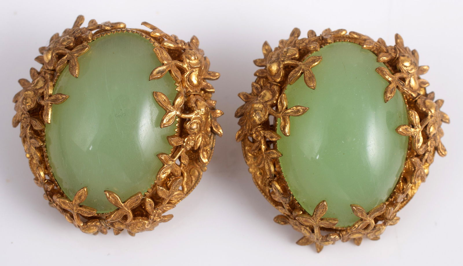 PAIR MIRIAM HASKELL EARRINGS: Clip style, L-1 1/2", VG-EX