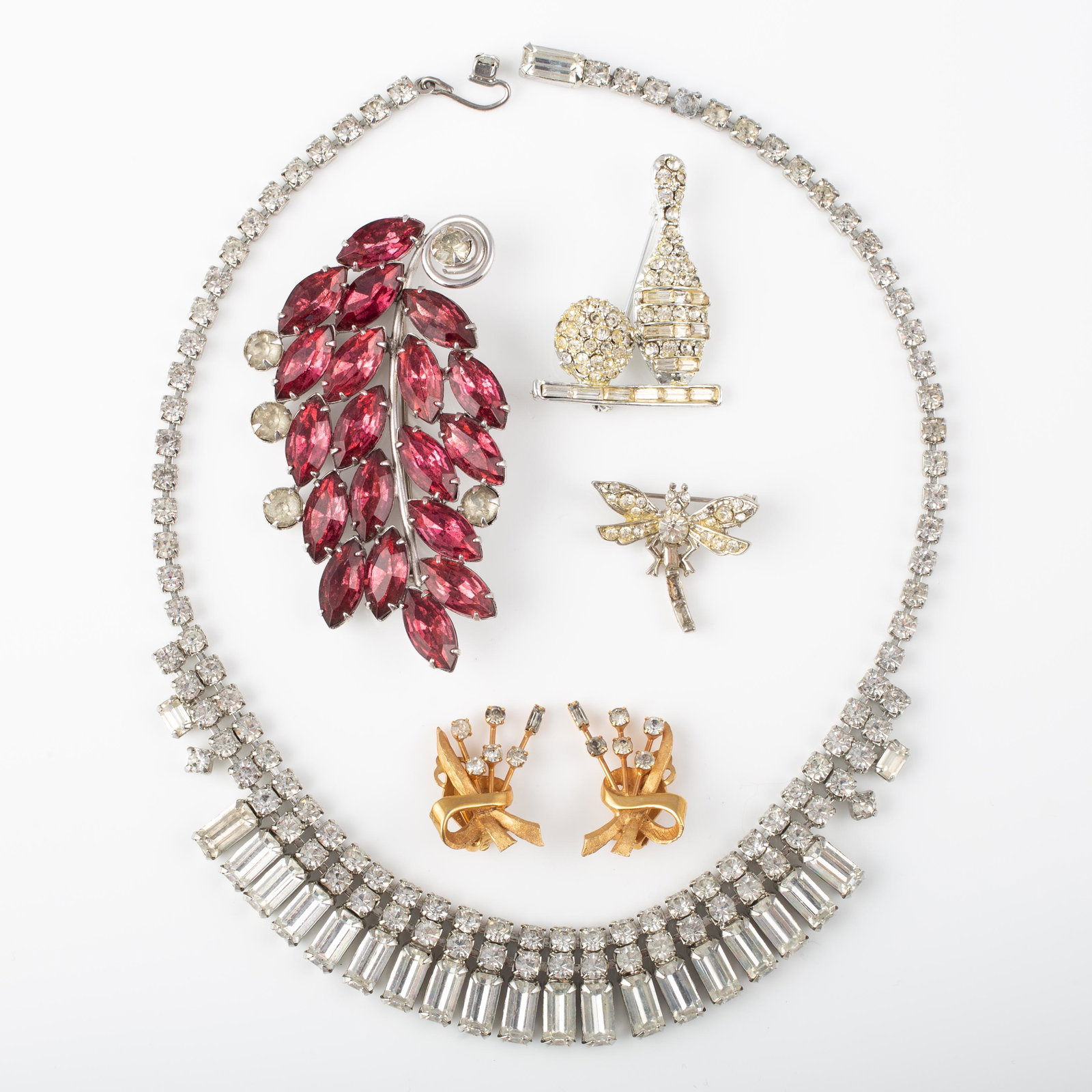 ASSORTED RHINESTONE JEWELRY (5) (1 of 6)