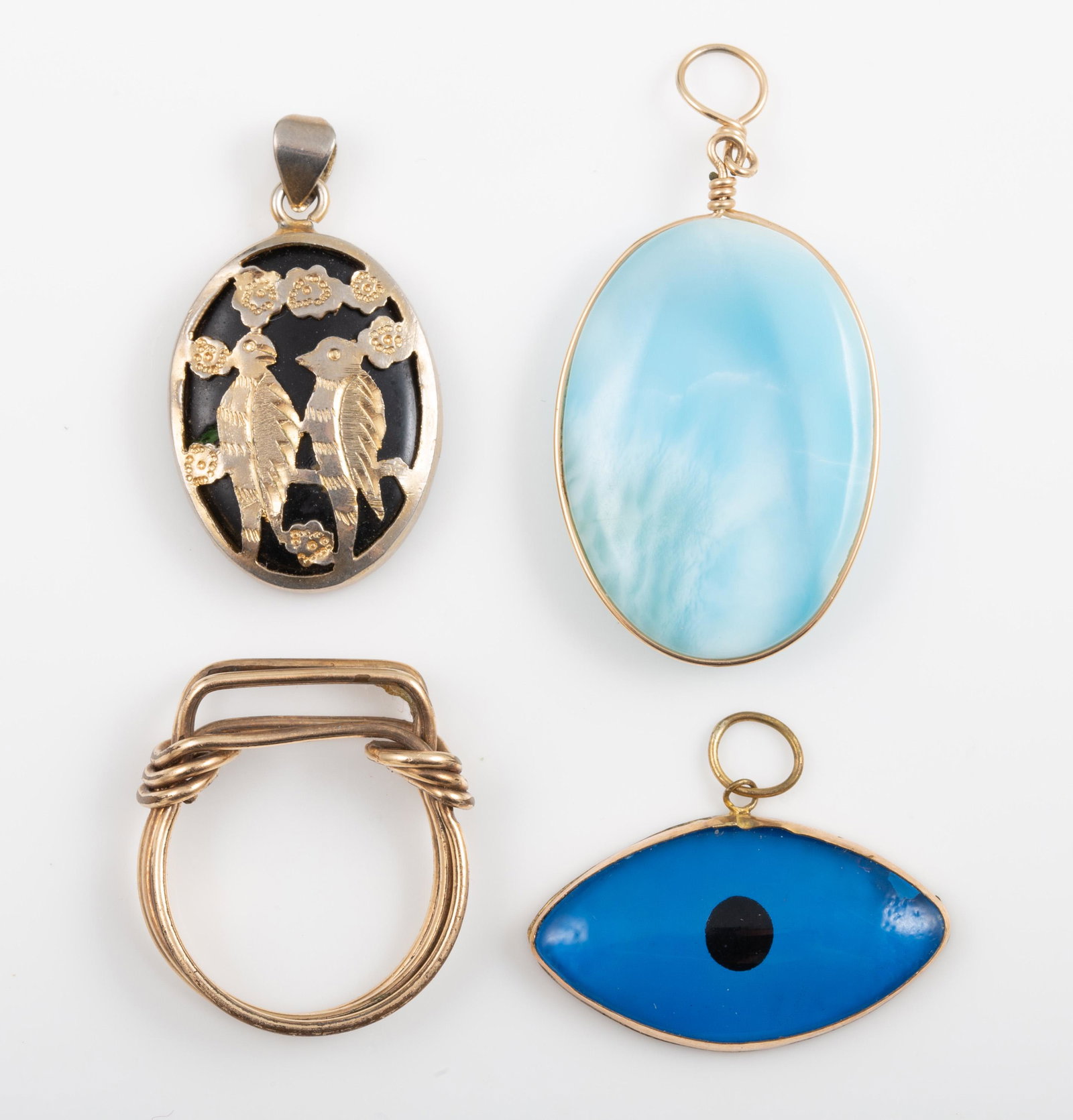 (4)PCS. UNMARKED DROPS & WIRE RING: (1) oval larimar with gold wire bezel; (1) black oval with green bird form overlay; (1) glass "evil eye" form; (1) gold wire ring, does not test gold, size 6; normal wear; longest 1 1/8", G-VG