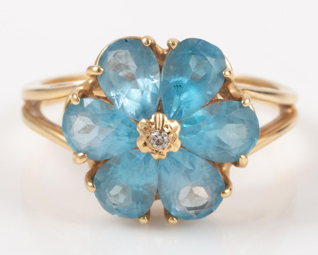 14K YELLOW GOLD FLOWER FORM RING (1 of 4)