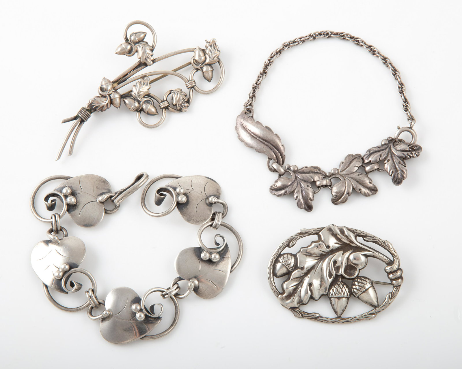 (4) PCS. STERLING ACORN & LEAF THEME JEWELRY (1 of 8)