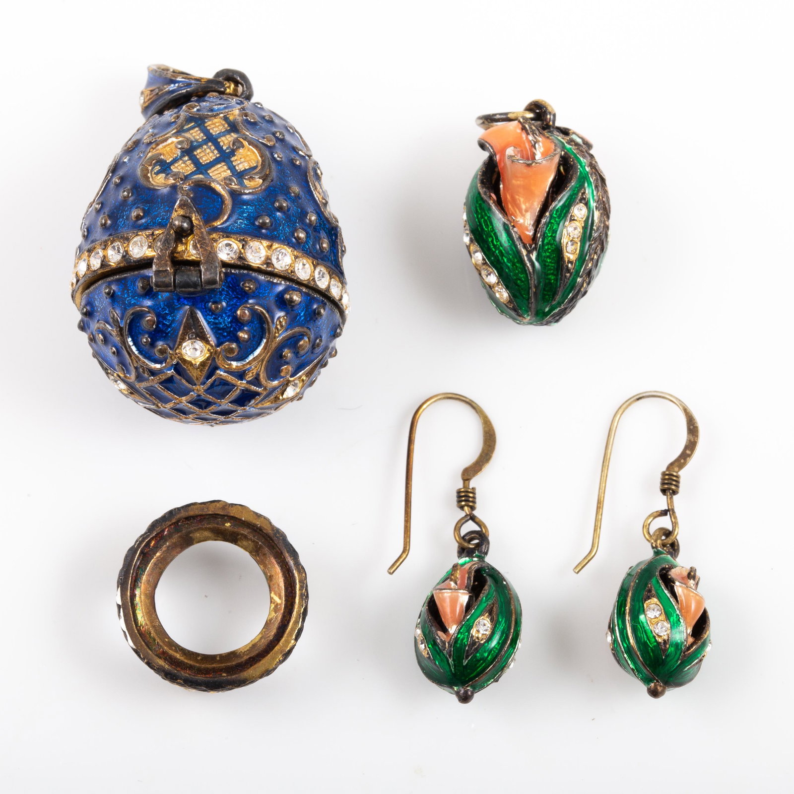 FABERGE STYLE EGG, PENDANT AND EARRING SET (1 of 4)