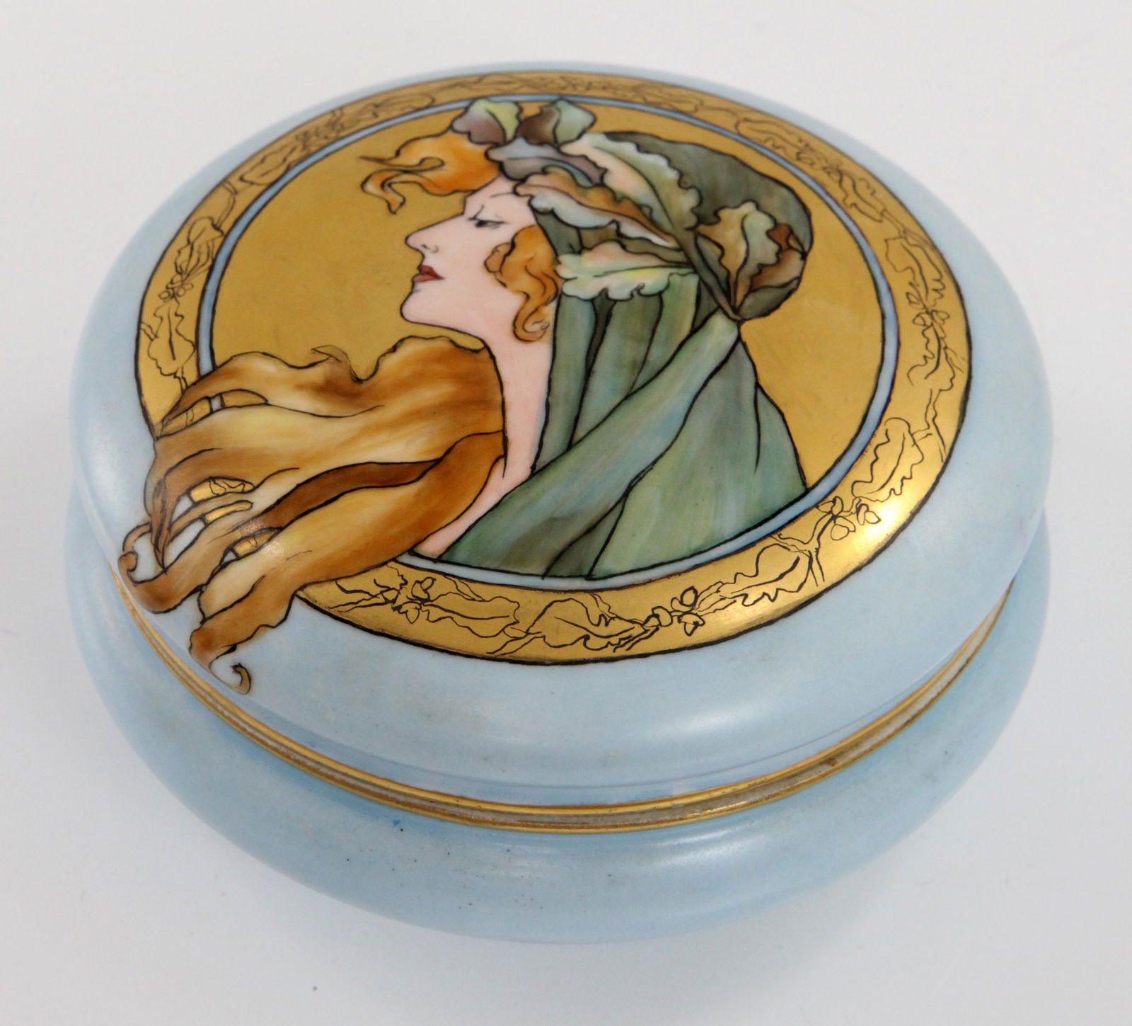 ART NOUVEAU LIMOGES PORCELAIN DRESSER BOX (1 of 4)