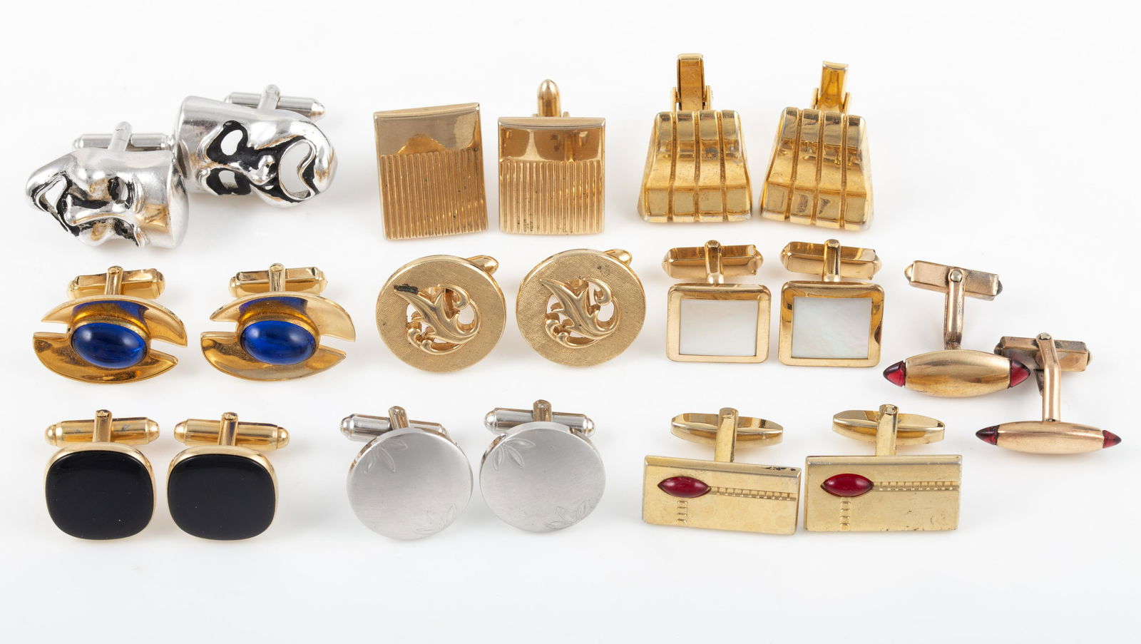 (10) PAIRS VINTAGE CUFFLINKS (1 of 7)