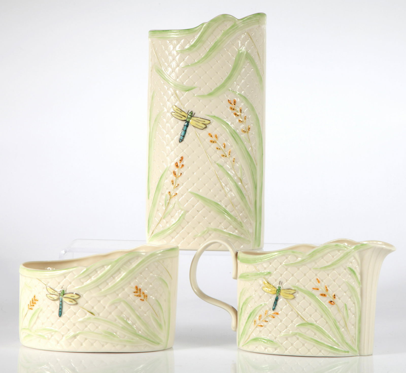 (3) PCS. BELLEEK DRAGONFLY PORCELAIN WARE Dec 09, 2022 Over & Above