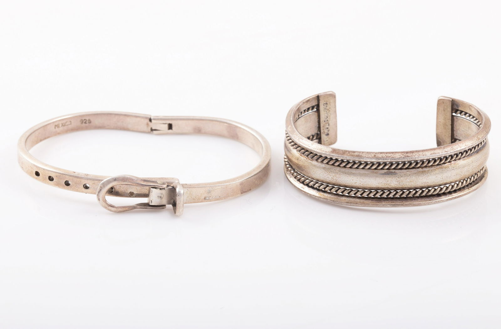 (2) PCS. NAVAJO & MEXICAN STERLING CHILD'S BRACELETS (1 of 5)