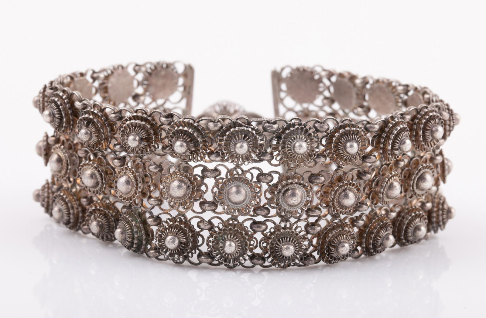 EASTERN STYLE SILVER BRACELET (1 of 3)