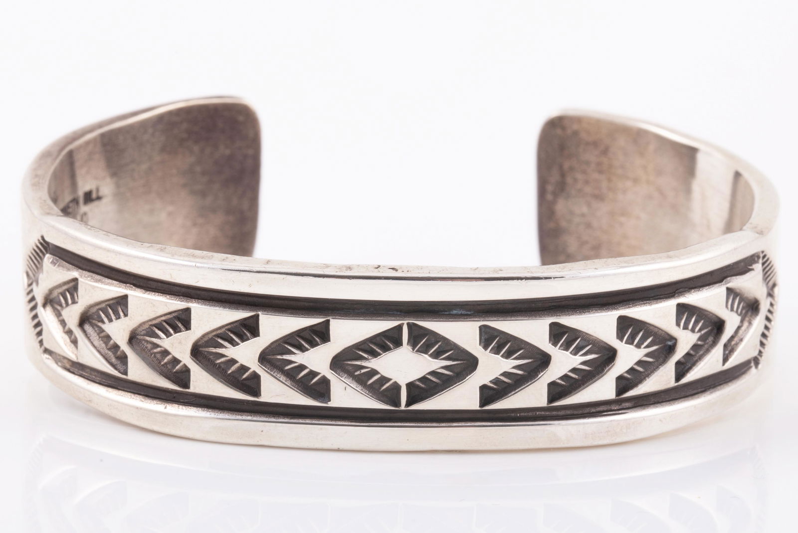MARY & KENNETH BILL NAVAJO STERLING CUFF BRACELET (1 of 3)