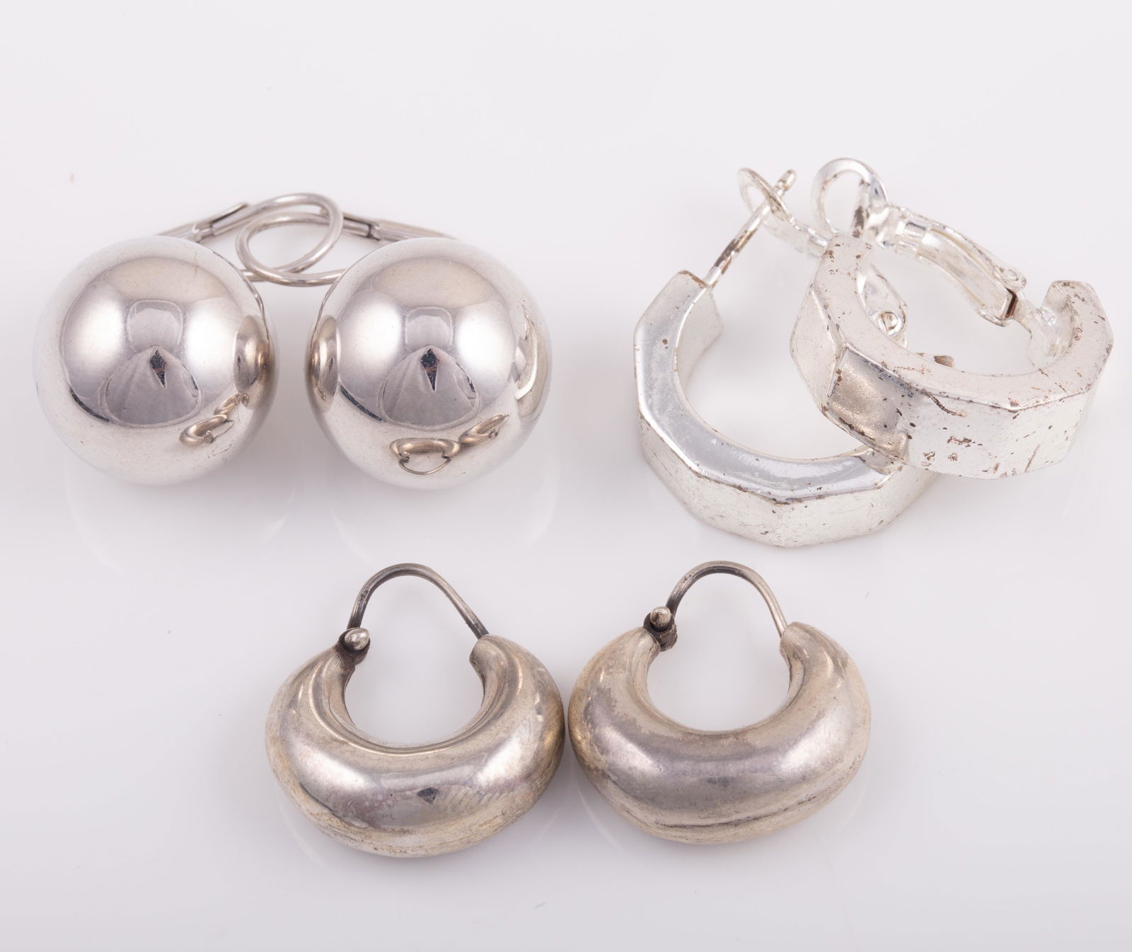 (3) PAIRS STERLING PIERCED EARRINGS (1 of 6)