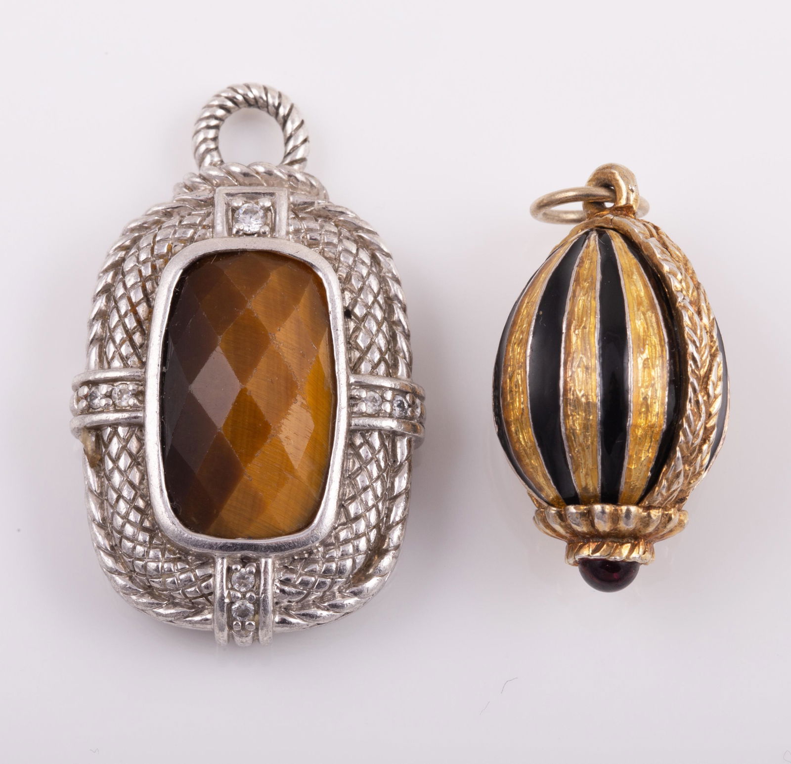 JUDITH RIPKA & FABERGE STYLE EGG PENDANT (1 of 4)