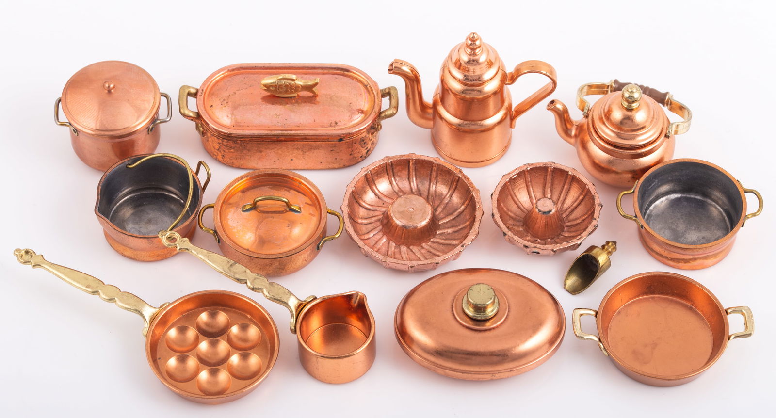 (13) BODO HENNIG & ASSORTED COPPER DOLLHOUSE MINIATURE COOKWARE (1 of 4)