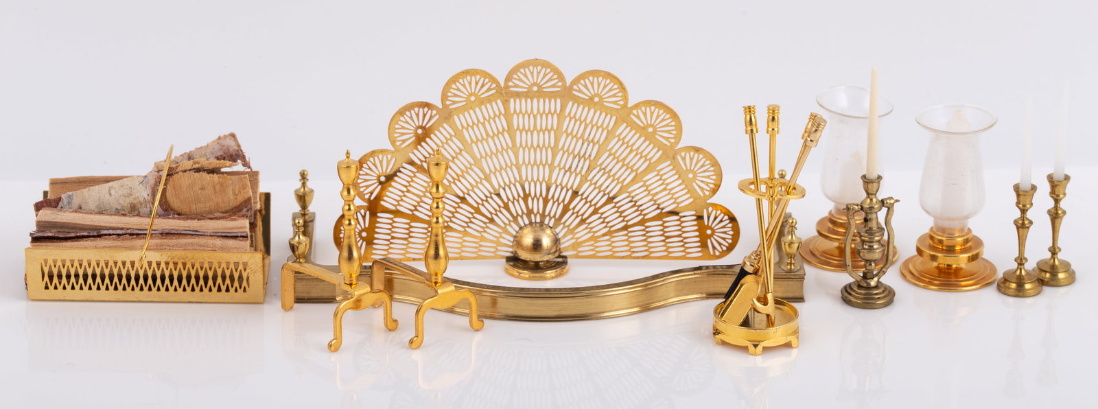 (17+/-) PCS DOLLHOUSE ACCESSORIES: BRASS, FIREPLACE & MANTEL DÉCOR (1 of 8)