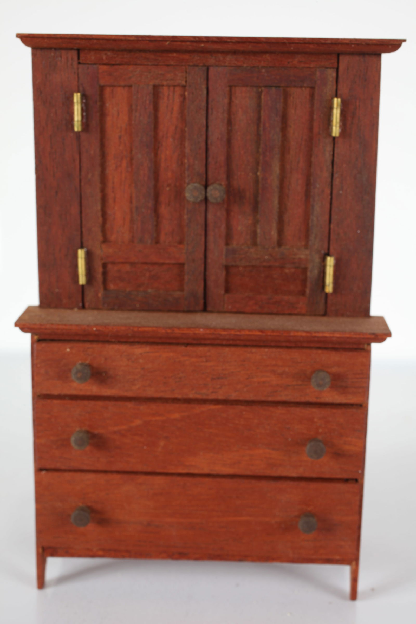 G. REITER ARTISAN SHAKER STYLE DOLLHOUSE CUPBOARD (1 of 9)
