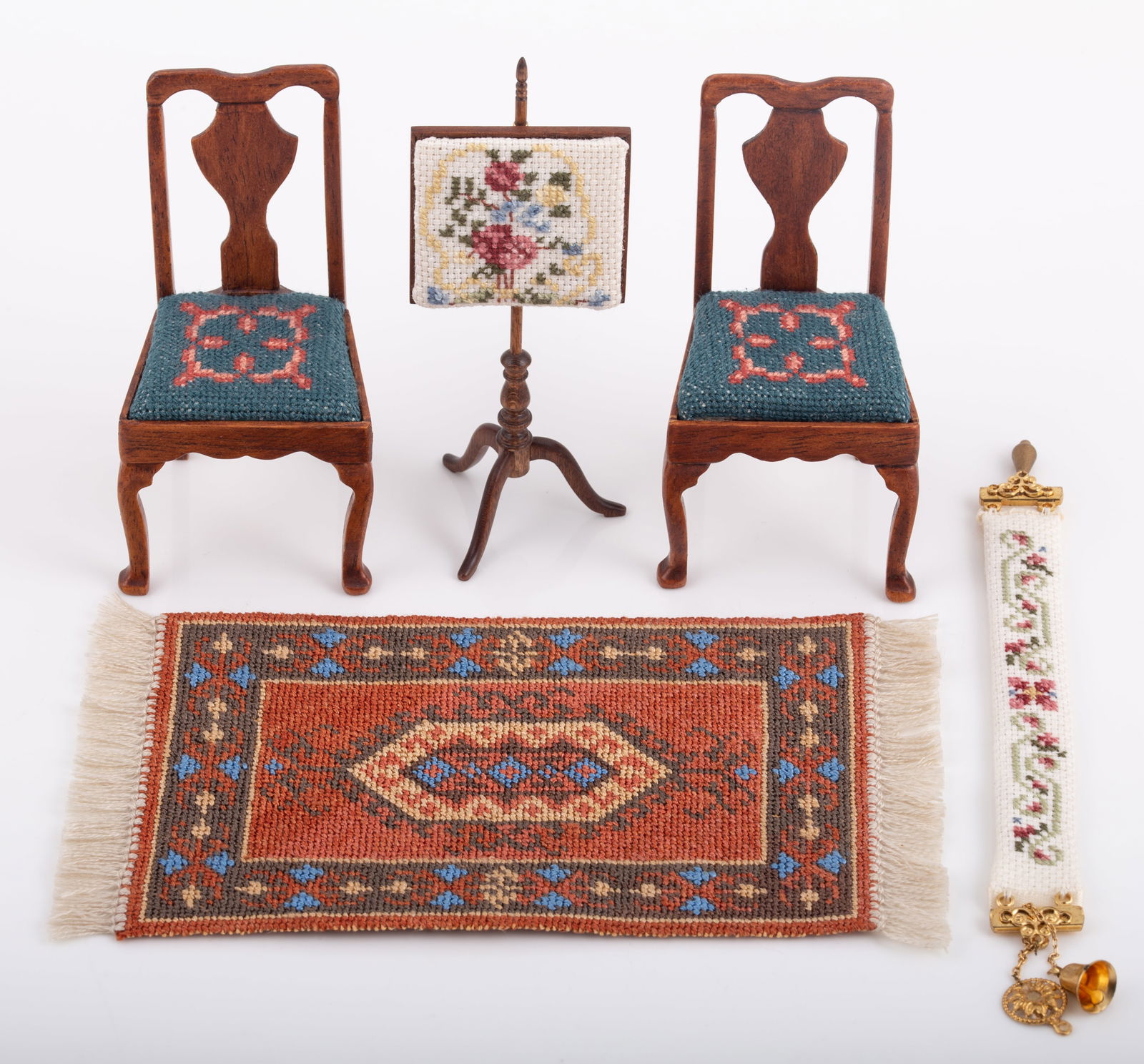 PETTIPOINT / NEEDLEWORK DOLLHOUSE MINIATURES, ACCESSORIES (1 of 5)