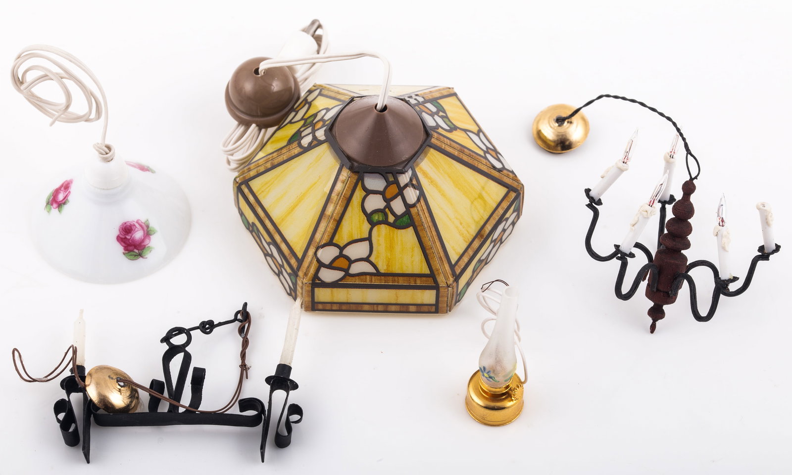 ASSORTED DOLLHOUSE MINIATURE LIGHTING (1 of 7)