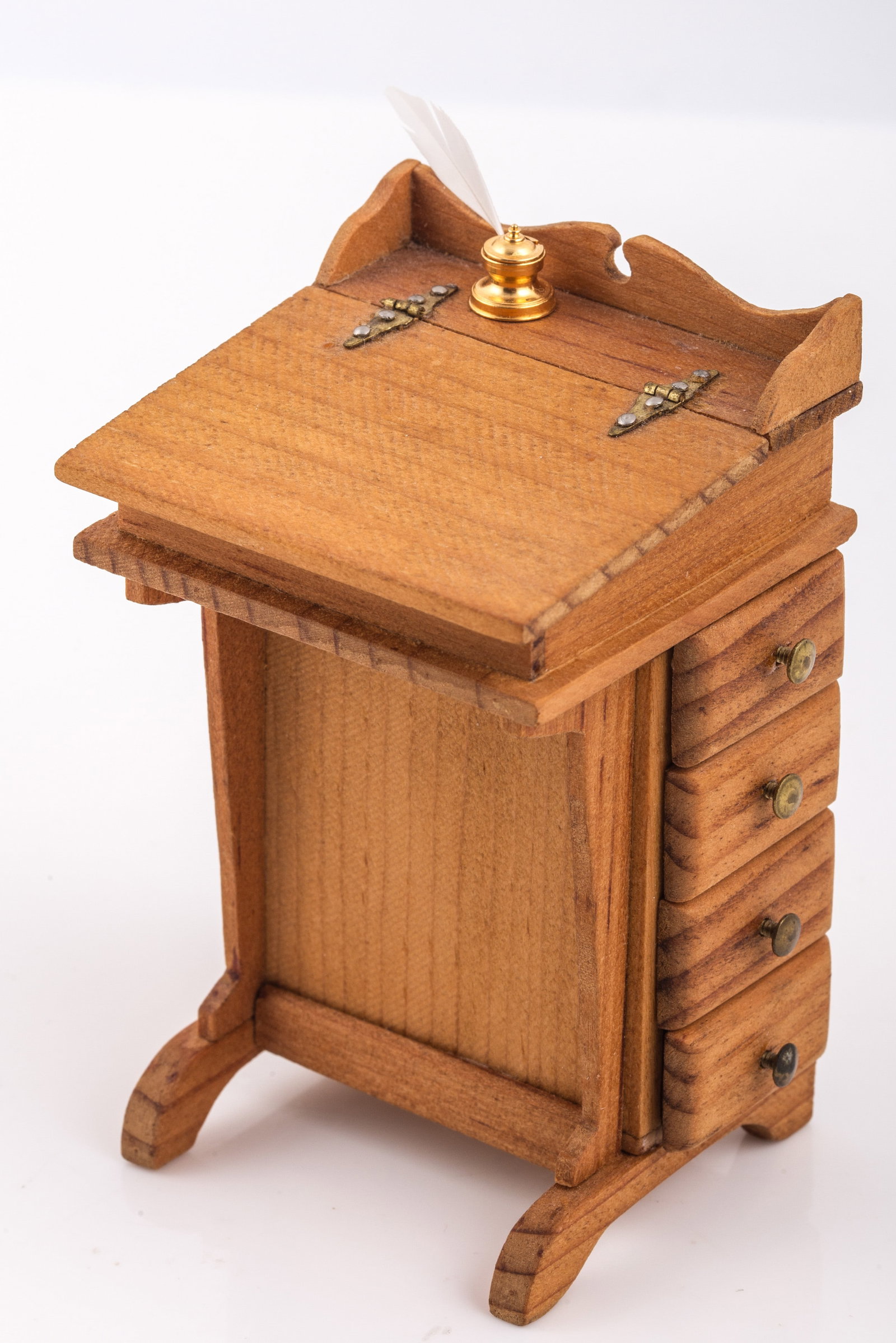 JIM NELSON SCHOOL-MASTERS DESK (1 of 6)