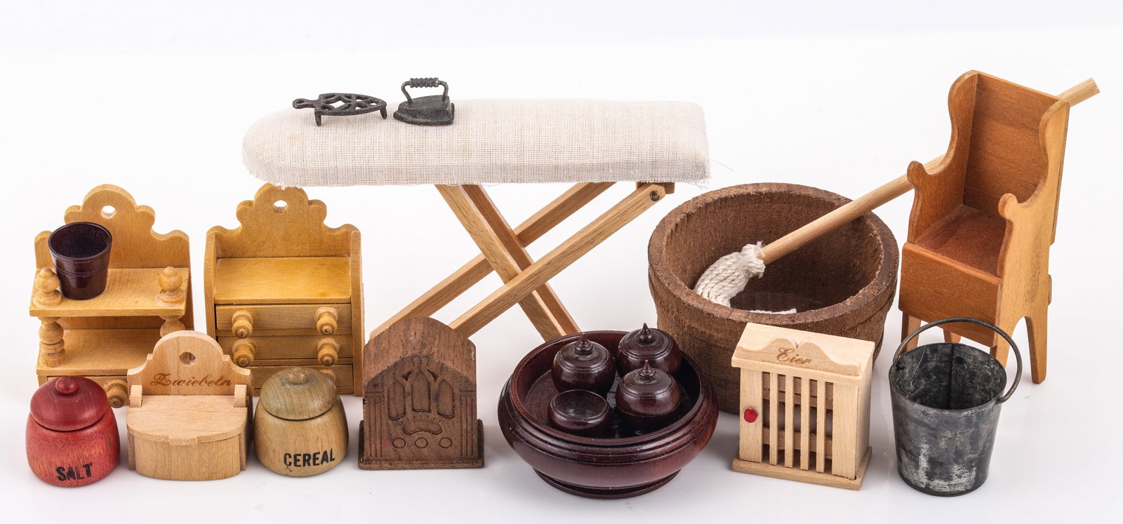 (12+) DOLLHOUSE MINIATURES - MOSTLY WOOD (1 of 7)