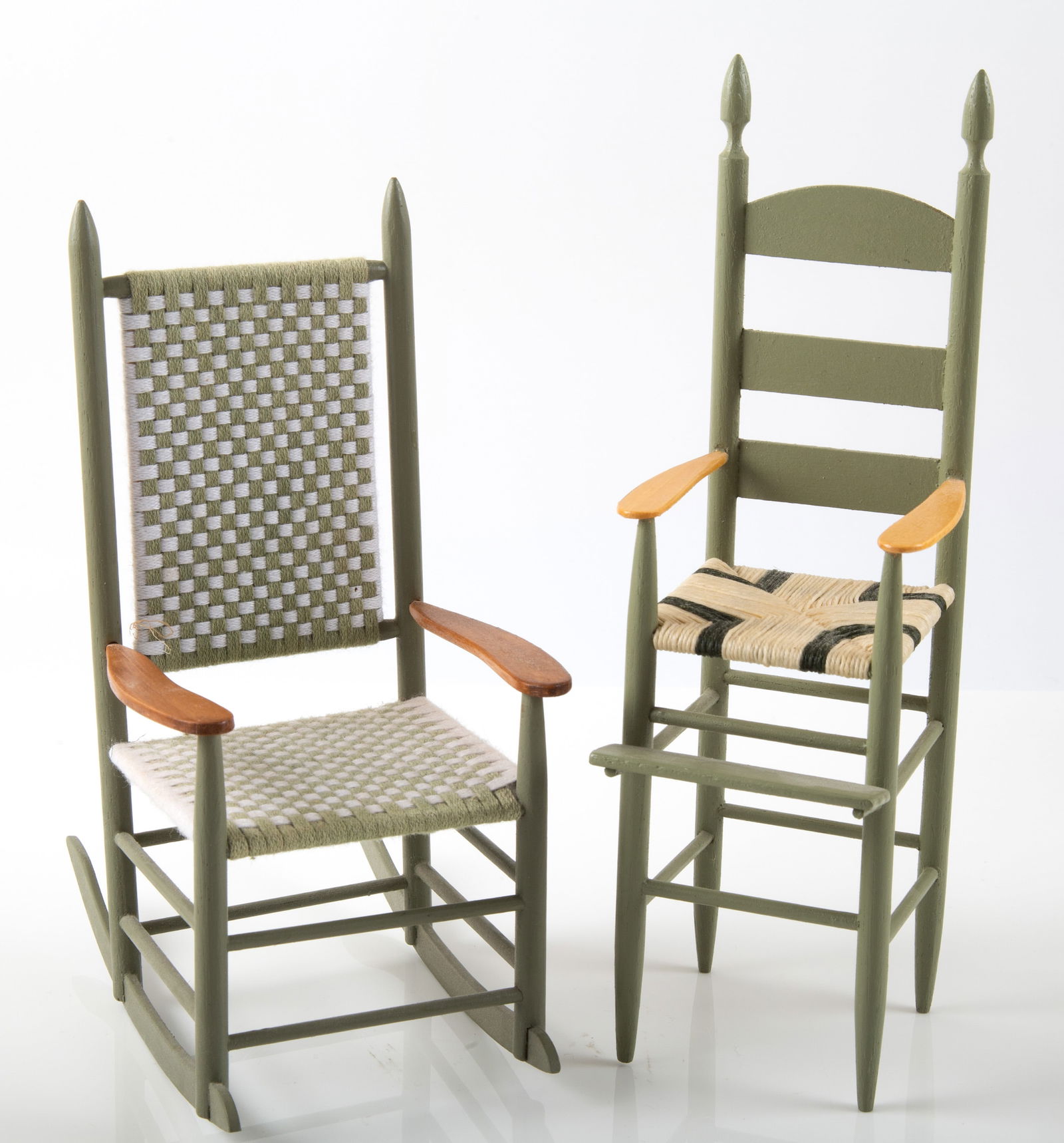 (2) ARTISAN MADE LARGE SCALE DOLLHOUSE CHAIRS, SHAKER STYLE , ARTIST SIGNED R.T.B. PAINTED WOODED (1 of 5)