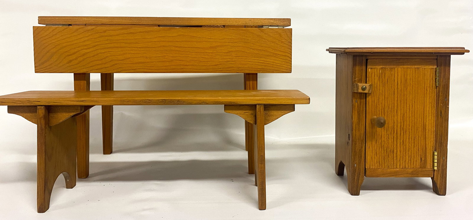 (3) PCS. LARGE SCALE DOLL FURNITURE (1 of 7)