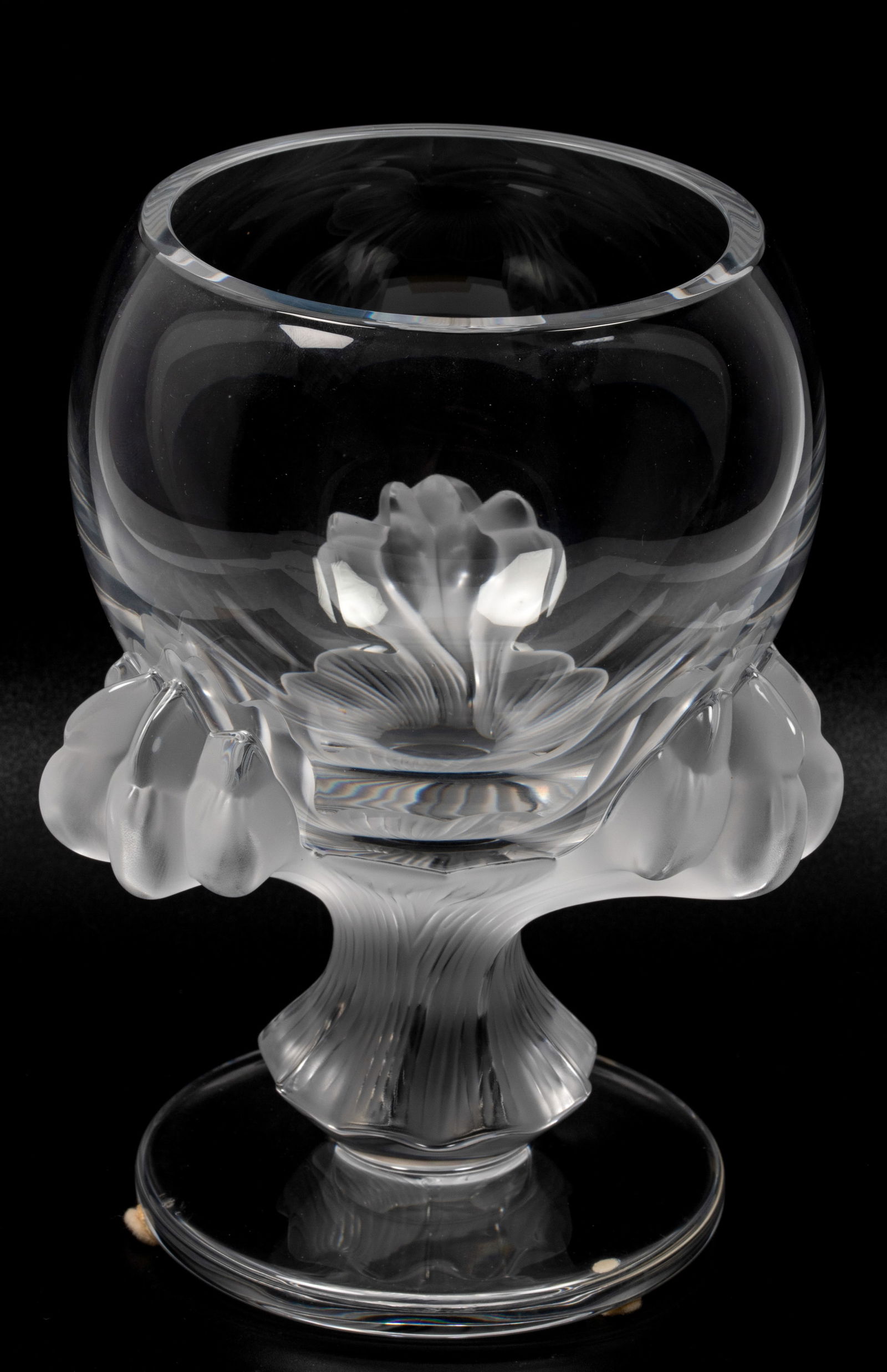 LALIQUE BAGHEERA LIONS PAW CENTERBOWL / VASE (1 of 5)