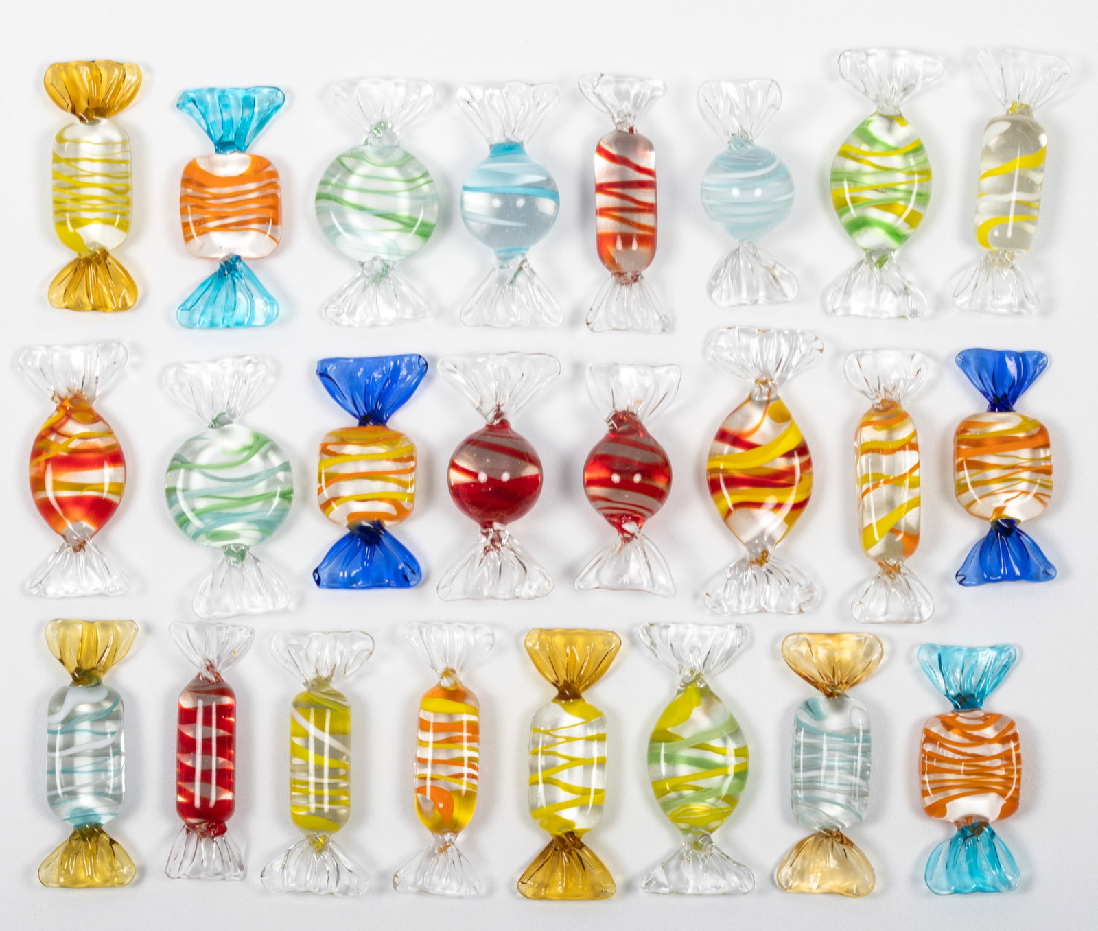 ART GLASS DECORATIVE CANDIES (23): Various shapes and sizes, largest L-2 1/4", EX